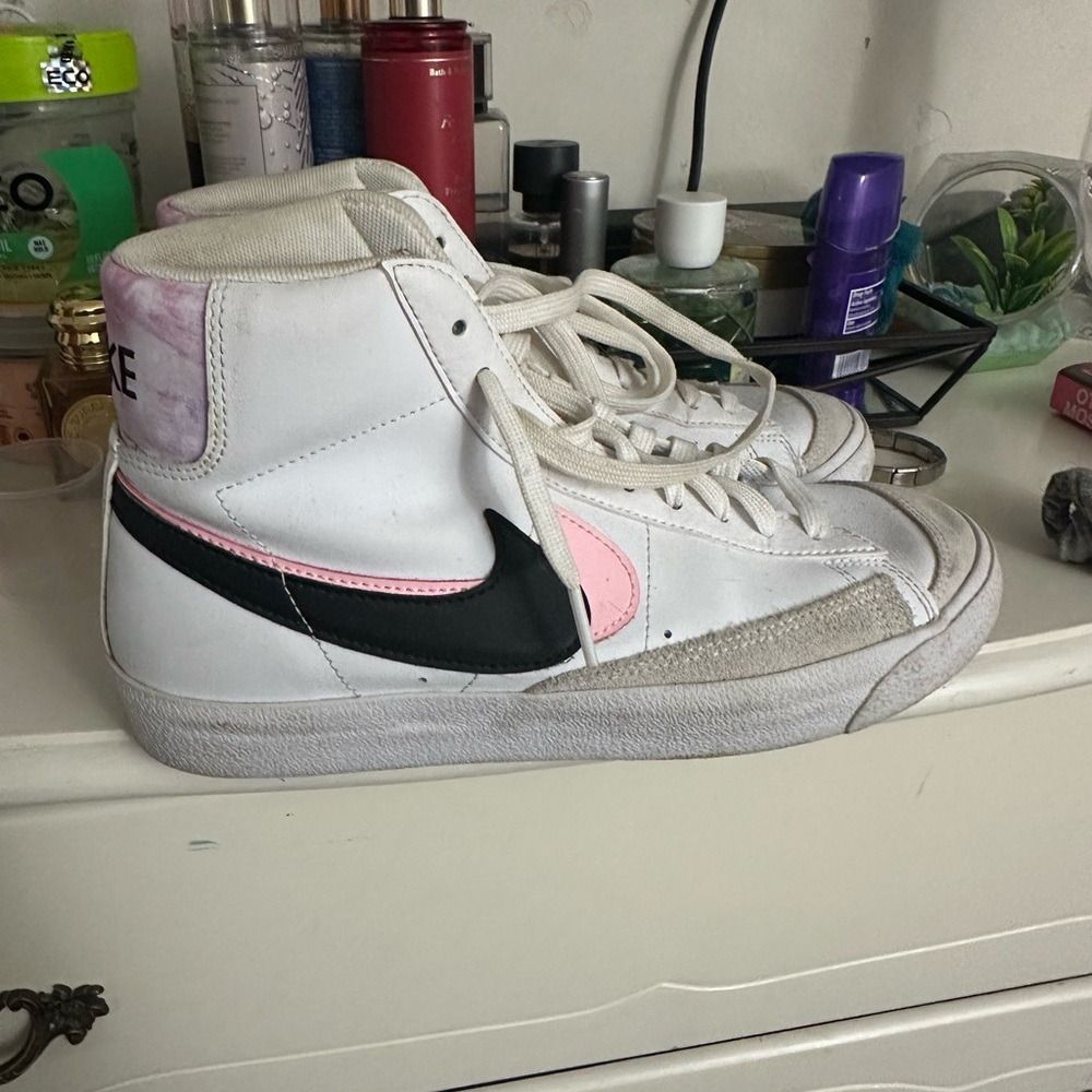 Nike White and Pink High-Top Blazers